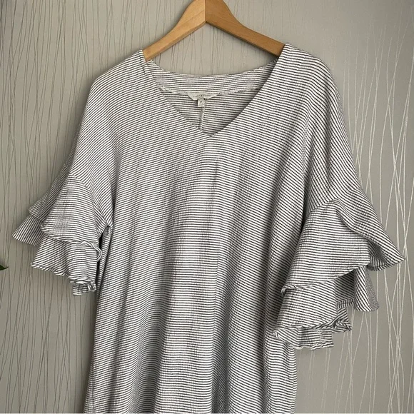 LUCKY BRAND Dress Women’s Medium Stripe Ruffle Bell Sleeve Knit Mini Shirt Dress - Picture 8 of 11